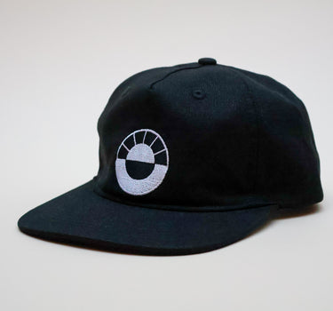 Embroidered logo cap - Black